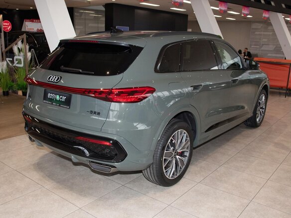 2026 Audi Q5 L III (GU), зелёный, 6476000 рублей - вид 5