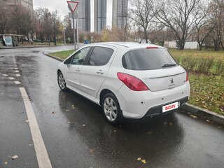 2012 Peugeot 308 I Рестайлинг, белый, 675000 рублей, вид 4
