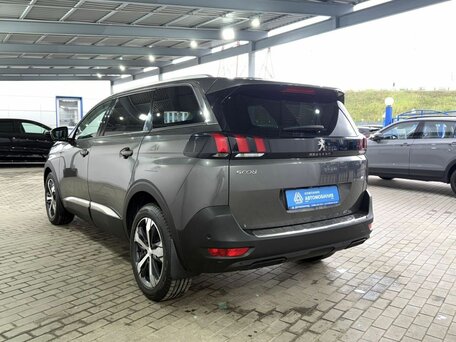 2018 Peugeot 5008 II, серый, 1879000 рублей, вид 3