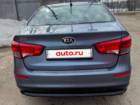 2016 Kia Rio III Рестайлинг, голубой, 1200000 рублей - вид 2