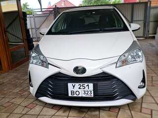 2019 Toyota Vitz III (XP130) Рестайлинг 2, белый, 1000000 рублей, вид 1