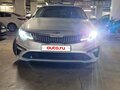 2019 Kia Optima IV Рестайлинг, серый, 1410000 рублей - вид 2