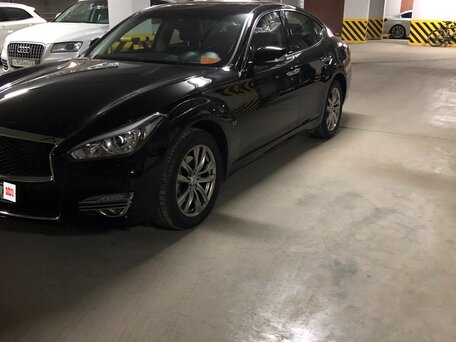 2016 Infiniti Q70 I Рестайлинг, чёрный, 2590000 рублей, вид 1