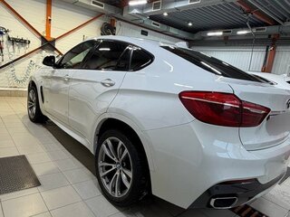 2017 BMW X6 40d II (F16), белый, 6500000 рублей, вид 4