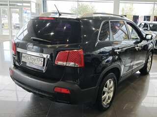 2012 Kia Sorento II, чёрный, 1795000 рублей, вид 3