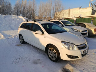 2011 Opel Astra H Рестайлинг, белый, 550000 рублей, вид 3