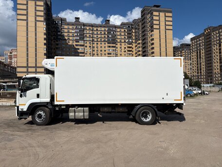 2017 Isuzu Forward (F-Series), белый, 2190000 рублей, вид 3