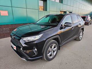 2020 Toyota RAV4 V (XA50), чёрный, 2260000 рублей, вид 1