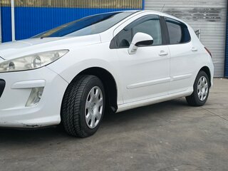 2008 Peugeot 308 I, белый, 375000 рублей, вид 1