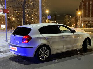 2009 BMW 1 серии 116i I (E81/E82/E87/E88) Рестайлинг, белый, 700000 рублей, вид 2