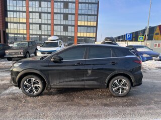 2023 JAC JS6, чёрный, 1700000 рублей, вид 2