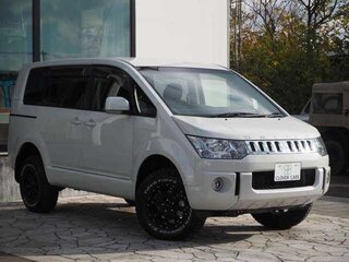 2016 Mitsubishi Delica D:5 I, белый, 1890000 рублей, вид 1