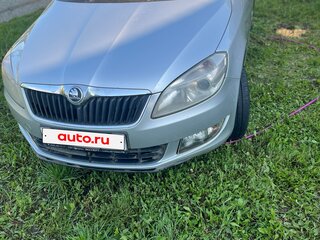 2014 Skoda Fabia II Рестайлинг, серый, 550000 рублей, вид 1
