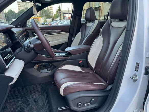 2024 Geely Monjaro I, белый, 3740000 рублей - вид 15