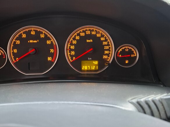 2008 Opel Vectra C Рестайлинг, серебристый, 530000 рублей - вид 9