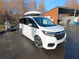 2019 Honda Stepwgn Spada V Рестайлинг, белый, 2550000 рублей, вид 5
