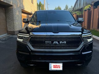 2021 Ram 1500 Crew Cab V, чёрный, 7420000 рублей, вид 2