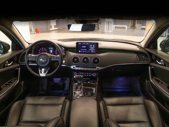 2021 Kia Stinger I, чёрный, 1865000 рублей - вид 9