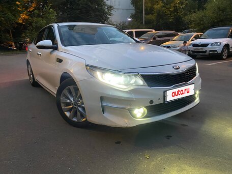 2017 Kia Optima IV, белый, 1650000 рублей, вид 4