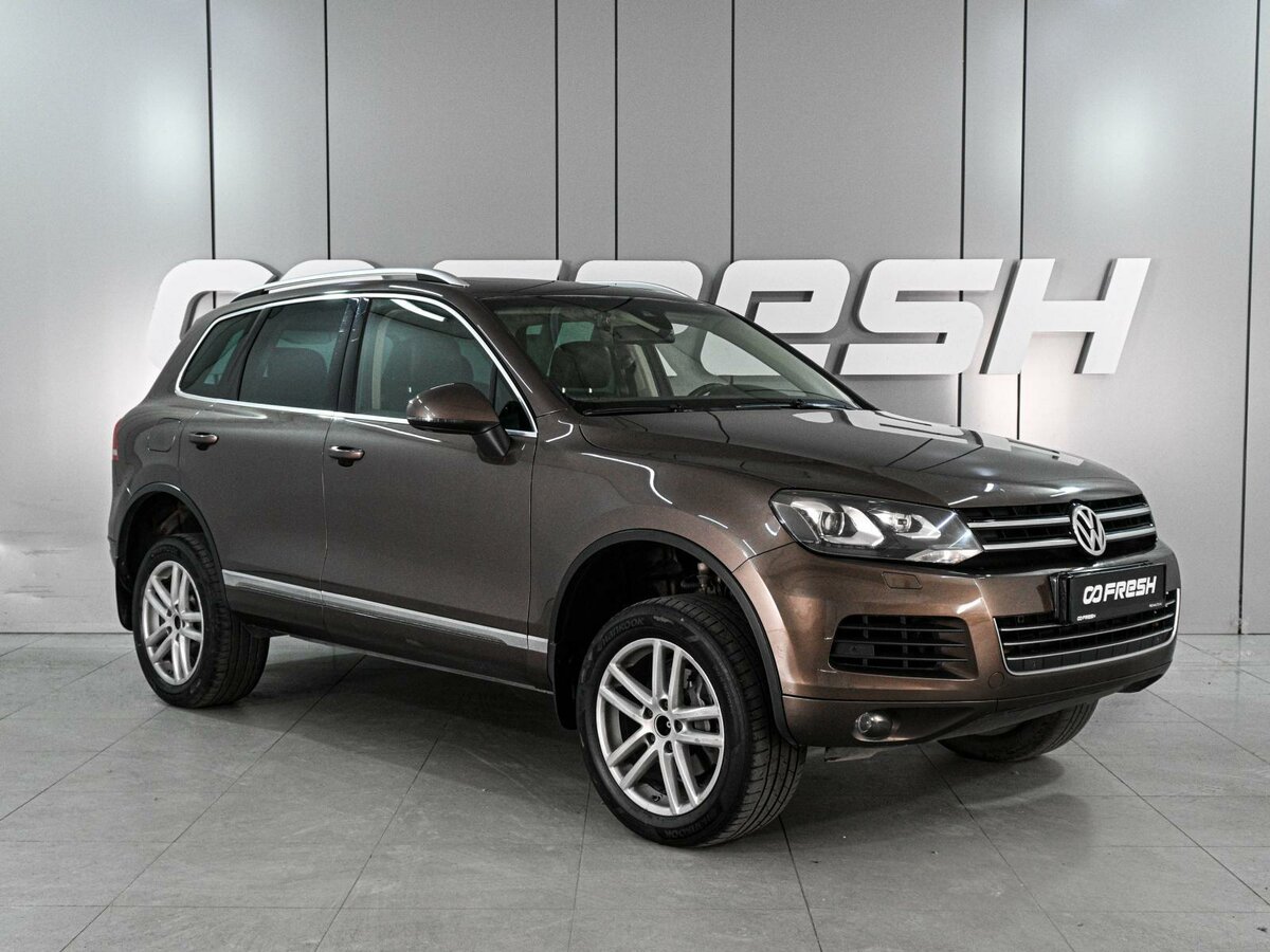 Открыть фотографии: Volkswagen Touareg II