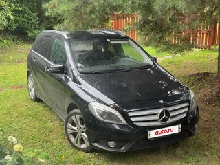 2014 Mercedes-Benz B-Класс 180 II (W246), чёрный, 1200000 рублей, вид 1