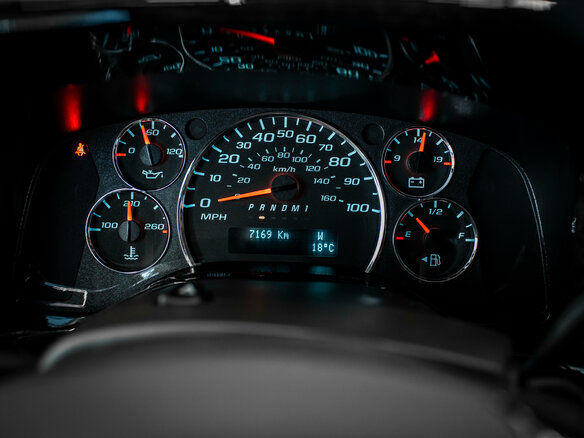 2024 GMC Savana I Рестайлинг, чёрный, 14999999 рублей - вид 33