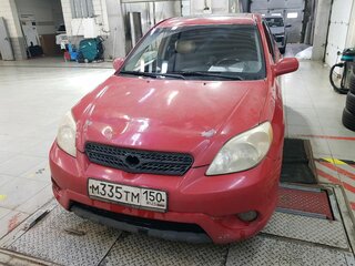 2004 Toyota Matrix I (E130), красный, 580000 рублей, вид 2