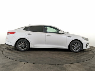 2018 Kia Optima IV Рестайлинг, белый, 1425000 рублей, вид 4