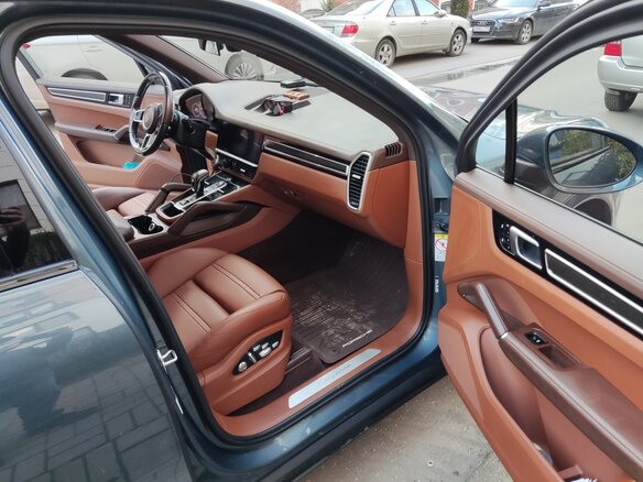 2019 Porsche Cayenne III, серый, 8150000 рублей - вид 7