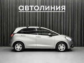 2021 Honda Fit IV, серый, 1249000 рублей, вид 4