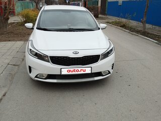 2016 Kia Forte II Рестайлинг, белый, 1350000 рублей, вид 1