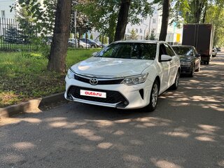2013 Toyota Camry VII (XV50), белый, 1290000 рублей, вид 3