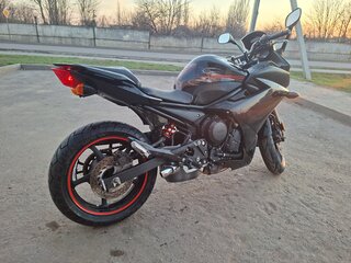 2011 Yamaha XJ6 (FZ6R), чёрный, 490000 рублей, вид 5