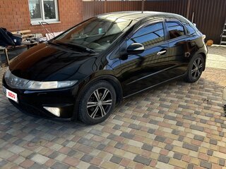 2007 Honda Civic VIII, чёрный, 675000 рублей, вид 3