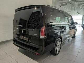 2026 Mercedes-Benz V-Класс Extra Long 300 d экстра длинный III (W447) Рестайлинг 2, чёрный, 14703000 рублей, вид 2