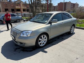 2004 Toyota Avensis II, бежевый, 700000 рублей, вид 1