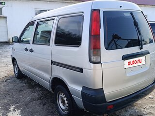 2003 Toyota Town Ace III, серебристый, 690000 рублей, вид 2