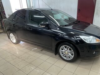 2008 Ford Focus II Рестайлинг, чёрный, 510000 рублей, вид 3