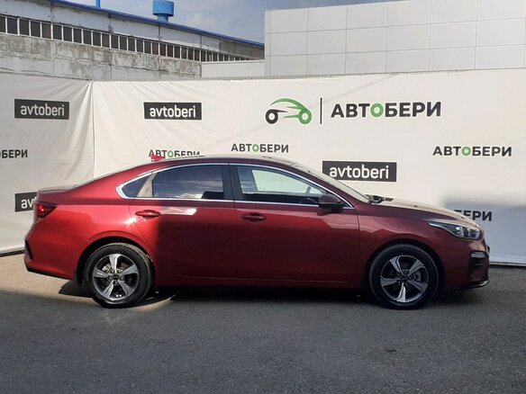 2019 Kia Cerato IV, красный, 1730700 рублей - вид 3