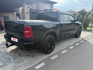 2024 Ram 1500 Crew Cab V Рестайлинг, чёрный, 8600000 рублей, вид 2