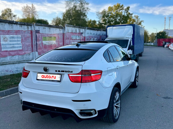 2010 BMW X6 40d I (E71), белый, 1700000 рублей - вид 11