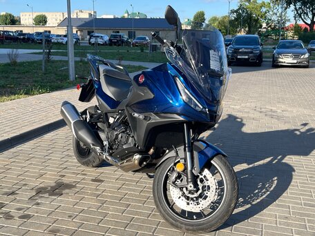 2025 Honda NT1100, синий, 1570000 рублей, вид 3