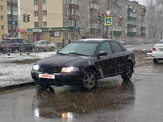 1995 Audi A4 I (B5), чёрный, 300000 рублей, вид 2
