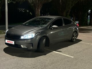 2017 Kia Cerato III Рестайлинг (Classic), серый, 1500000 рублей, вид 2