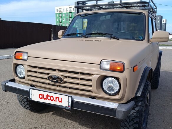 2018 Lada (ВАЗ) 2121 (4x4) I Рестайлинг, белый, 830000 рублей