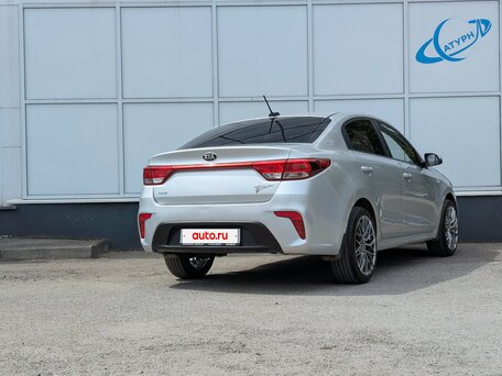 2018 Kia Rio IV, серебристый, 1235000 рублей, вид 5