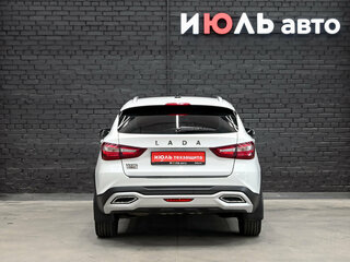 2024 Lada (ВАЗ) Vesta SW Cross I Рестайлинг (NG), белый, 1400000 рублей, вид 5
