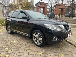 2015 Nissan Pathfinder IV, чёрный, 1670000 рублей, вид 4