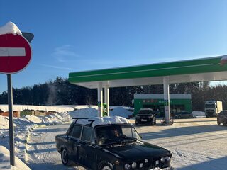 2005 Lada (ВАЗ) 2106 4-speed, зелёный, 70000 рублей, вид 4