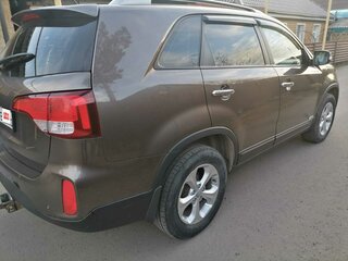 2017 Kia Sorento II Рестайлинг, бежевый, 2107000 рублей, вид 5